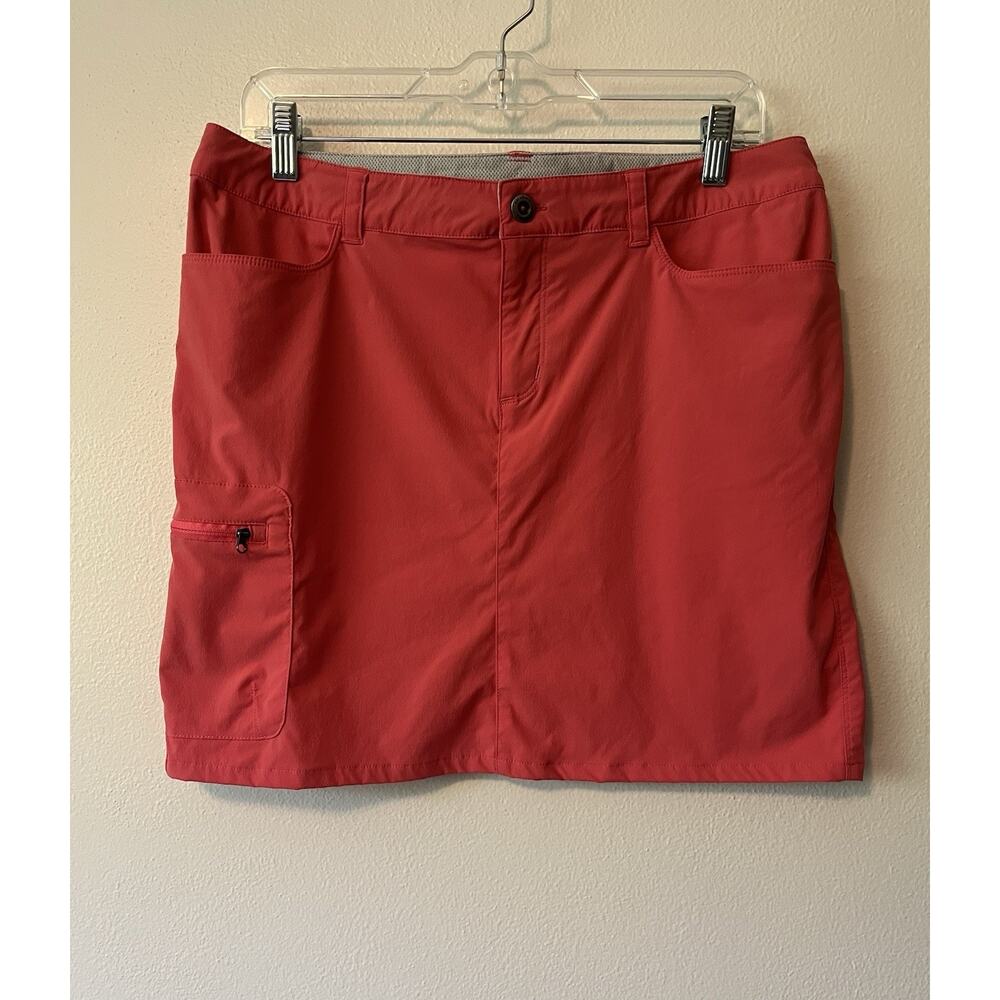 Patagonia Womens Size 10 Cargo Skirt Pink Nylon Spandex Outdoor Casual Preppy